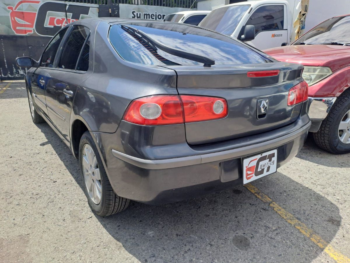 RENAULT LAGUNA - 2006                                        
