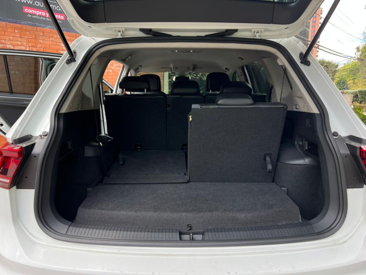 VOLKSWAGEN TIGUAN - 2019                                        