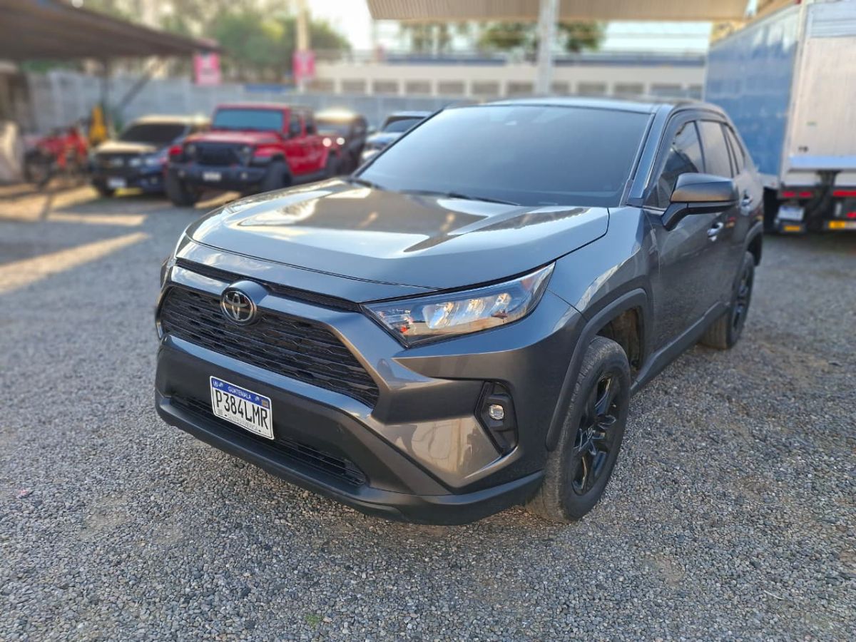 TOYOTA RAV-4 - 2022                                        