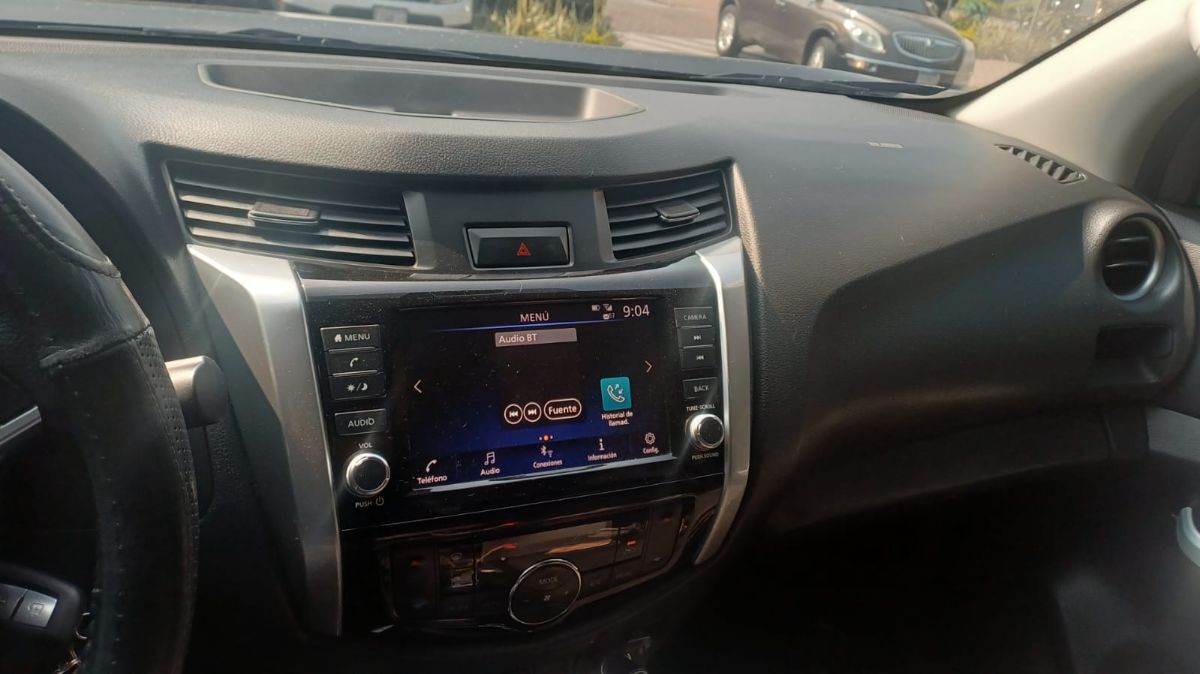 NISSAN FRONTIER - 2025                                        