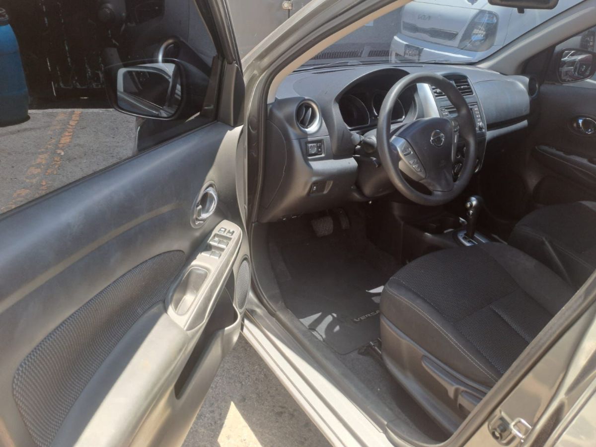NISSAN VERSA - 2016                                        