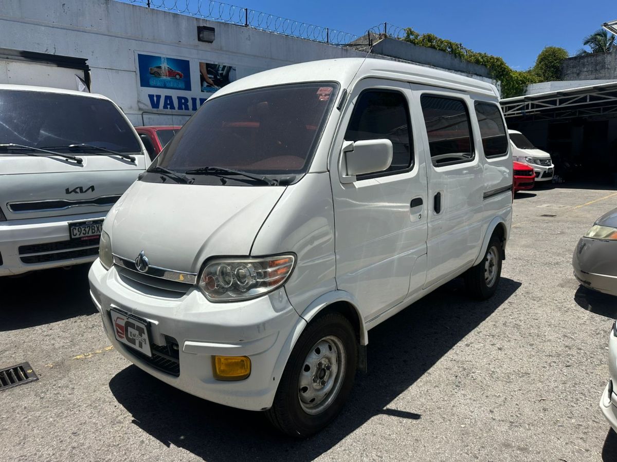 CHANGAN MICROBUS - 2014                                        