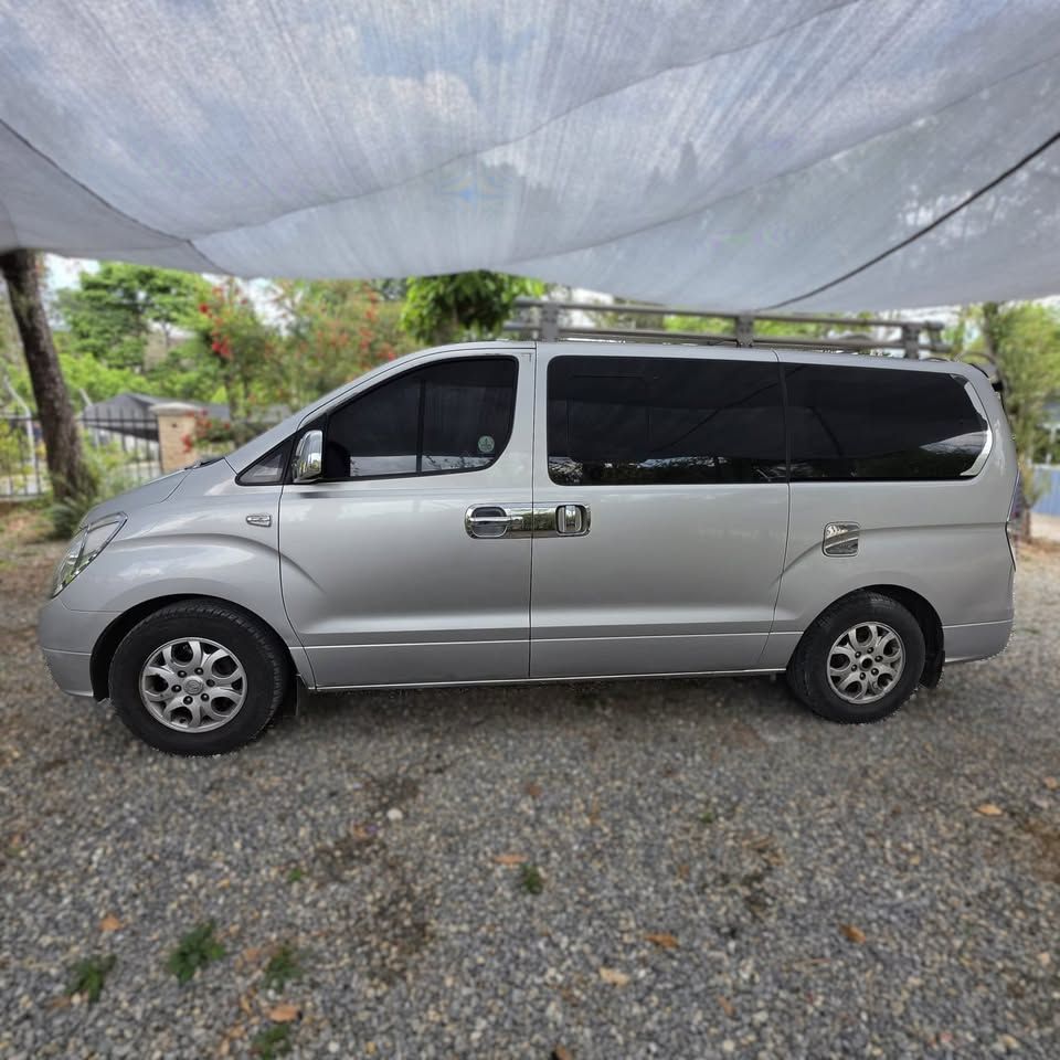 HYUNDAI STAREX - 2010                                        
