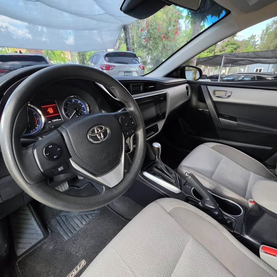 TOYOTA COROLLA - 2017                                        