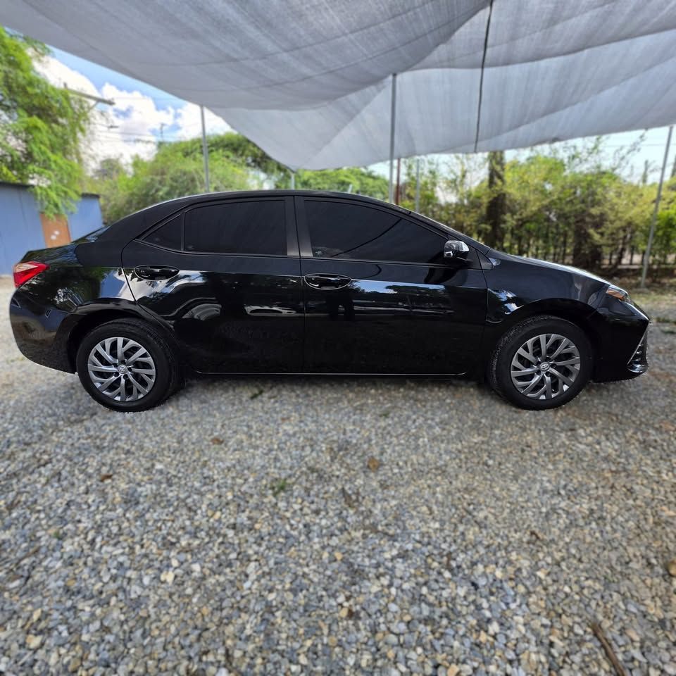 TOYOTA COROLLA - 2017                                        