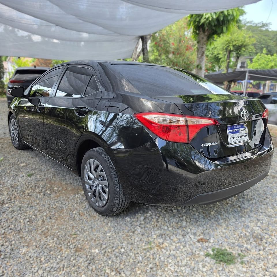 TOYOTA COROLLA - 2017                                        