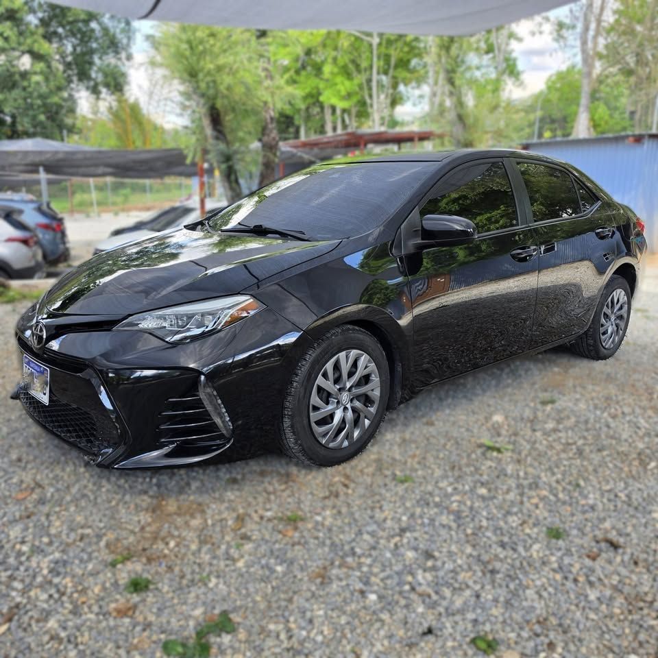 TOYOTA COROLLA - 2017                                        