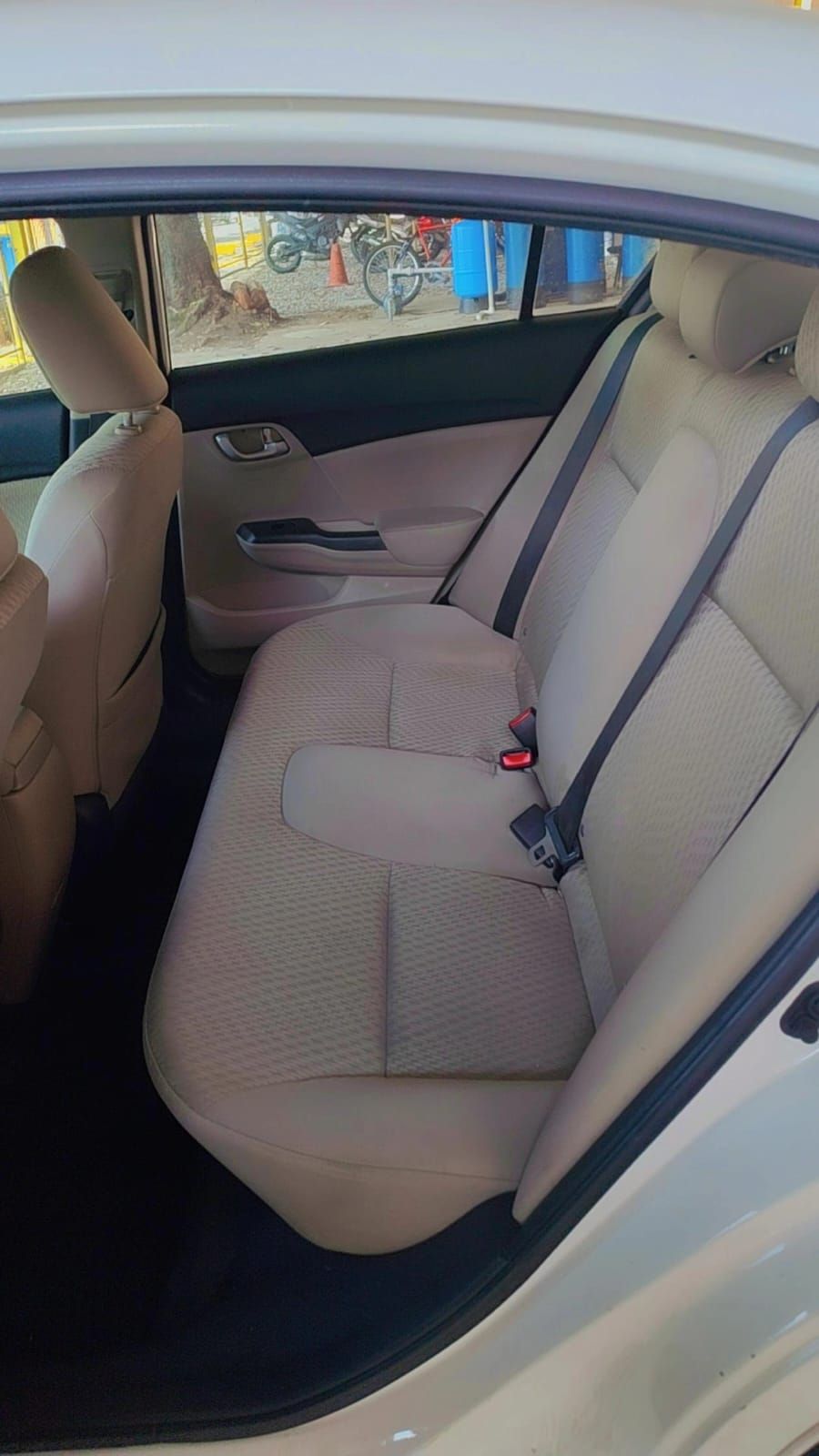 HONDA CIVIC LX - 2014                                        