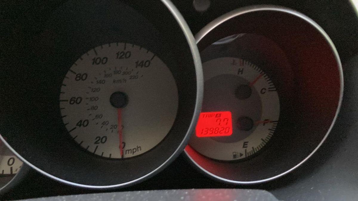 MAZDA 3 - 2008                                        