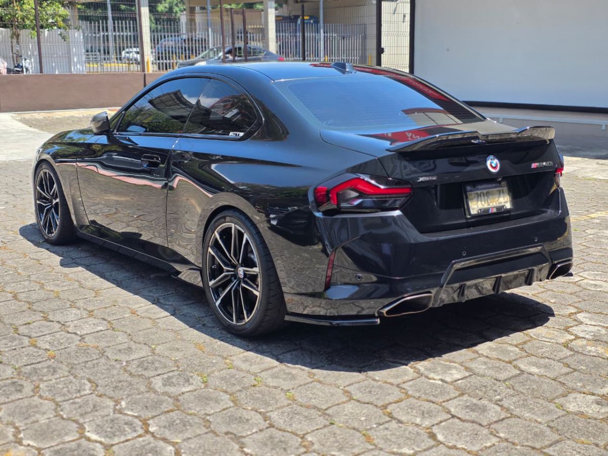 BMW M2 - 2023                                        