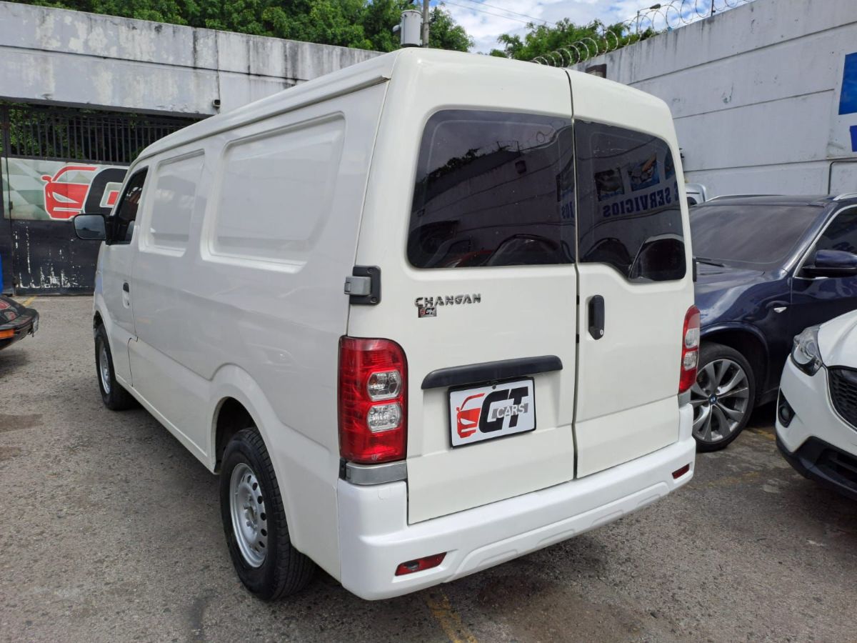 CHANGAN CM10 - 2021                                        