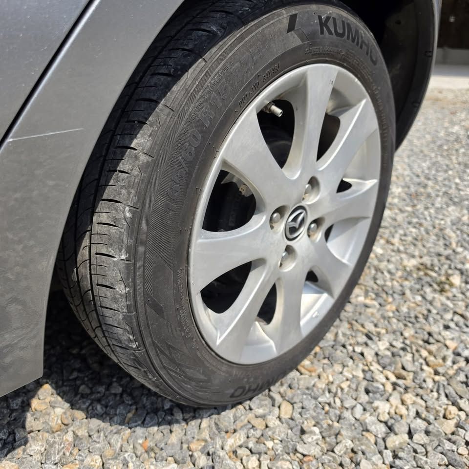 MAZDA 2 - 2013                                        