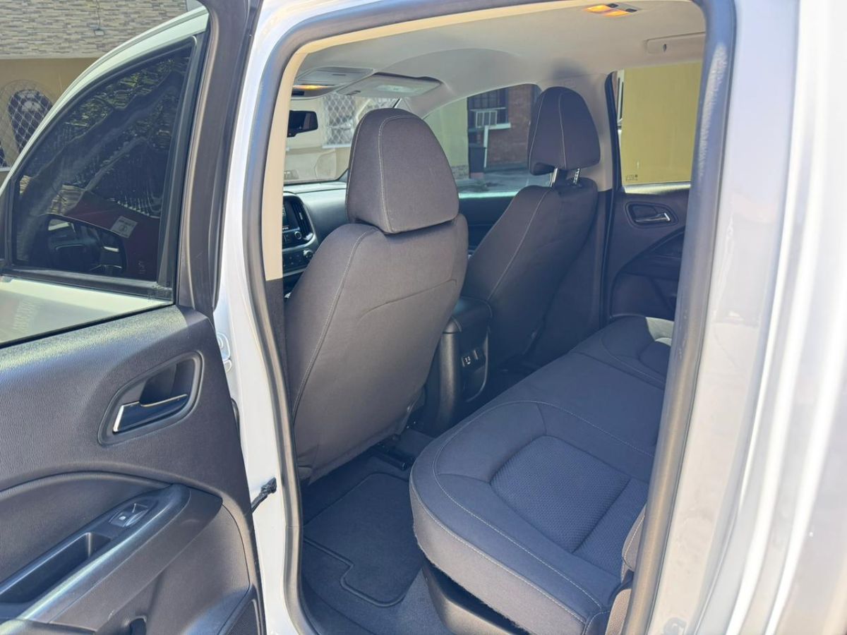CHEVROLET COLORADO - 2021                                        
