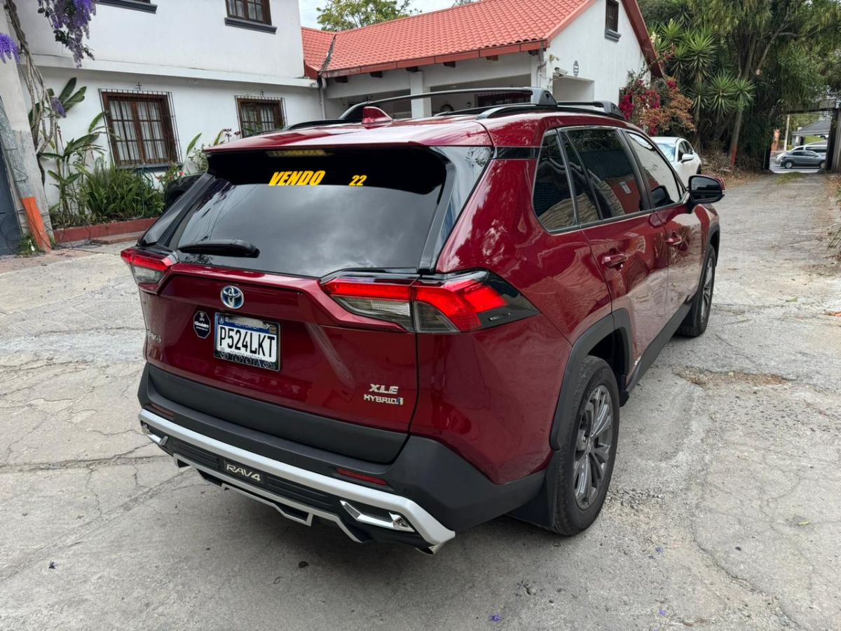 TOYOTA RAV-4 - 2022                                        