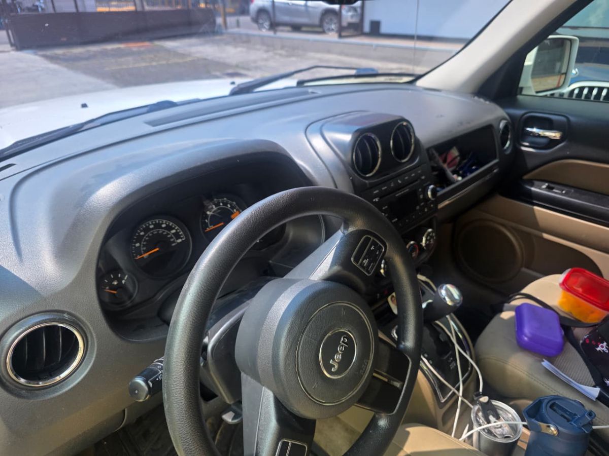JEEP PATRIOT - 2014                                        