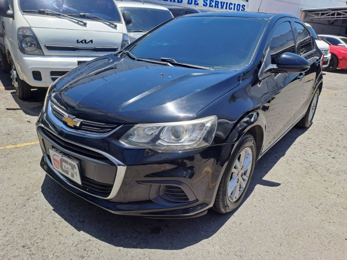 CHEVROLET SONIC LT - 2017                                        