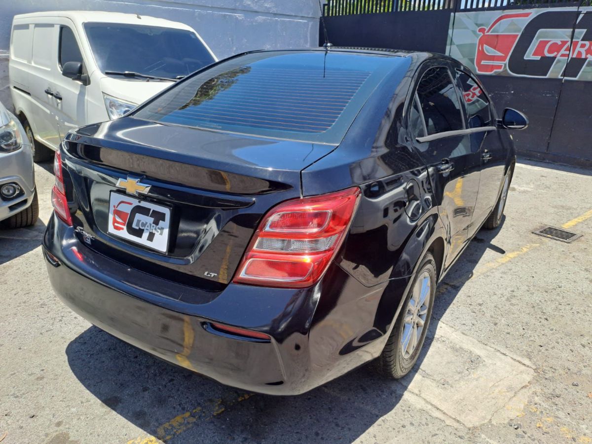 CHEVROLET SONIC LT - 2017                                        