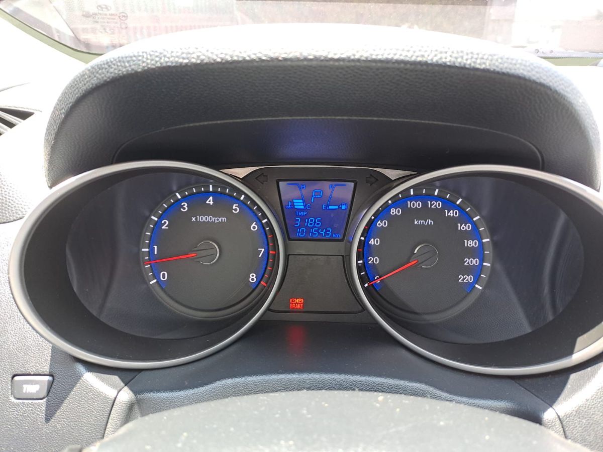 HYUNDAI TUCSON - 2013                                        