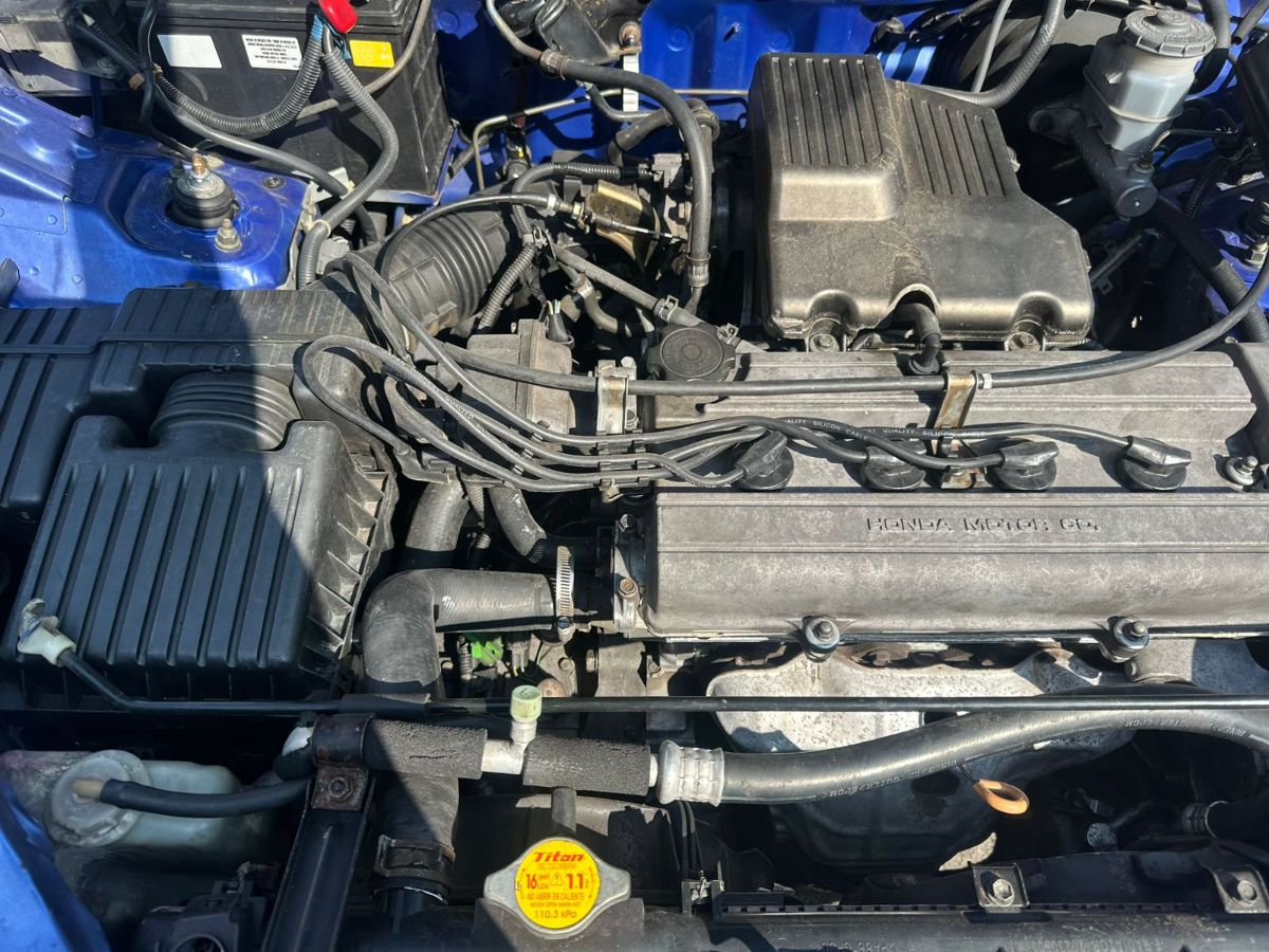 HONDA CRV - 2001                                        