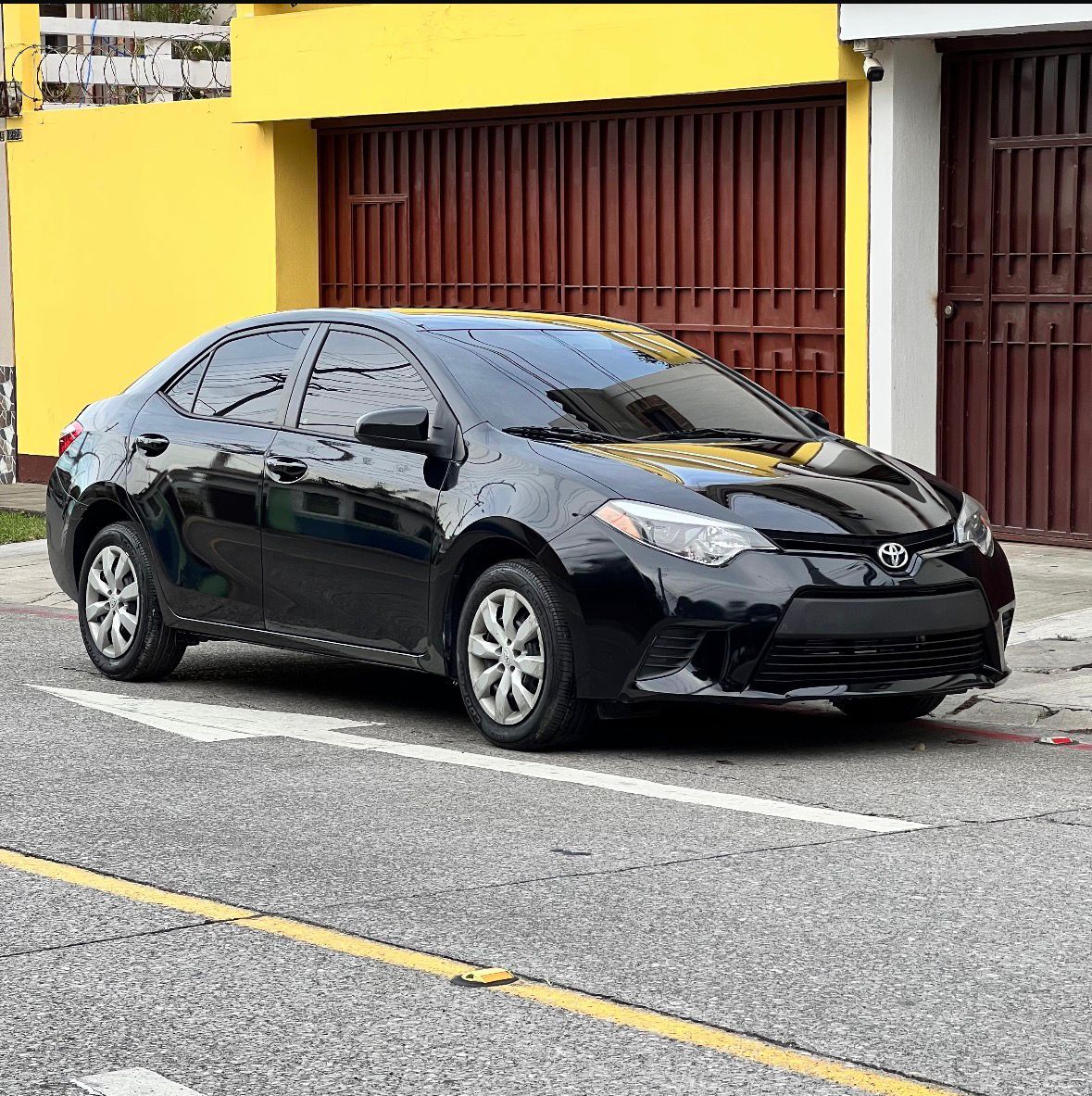 TOYOTA COROLLA - 2016                                        