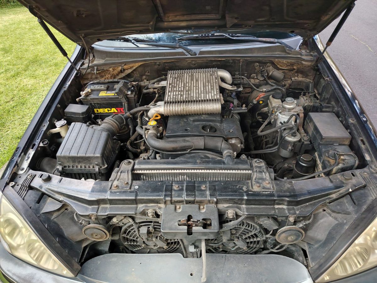 HYUNDAI TERRACAM - 2002                                        