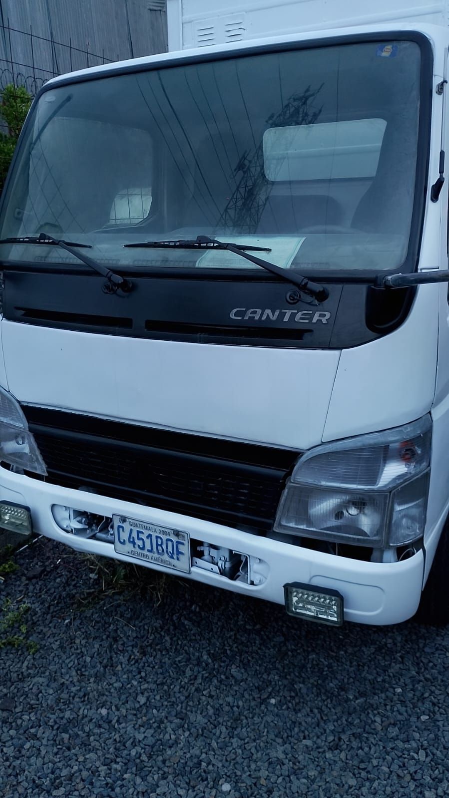 MITSUBISHI FUSO CANTER - 2011                                        