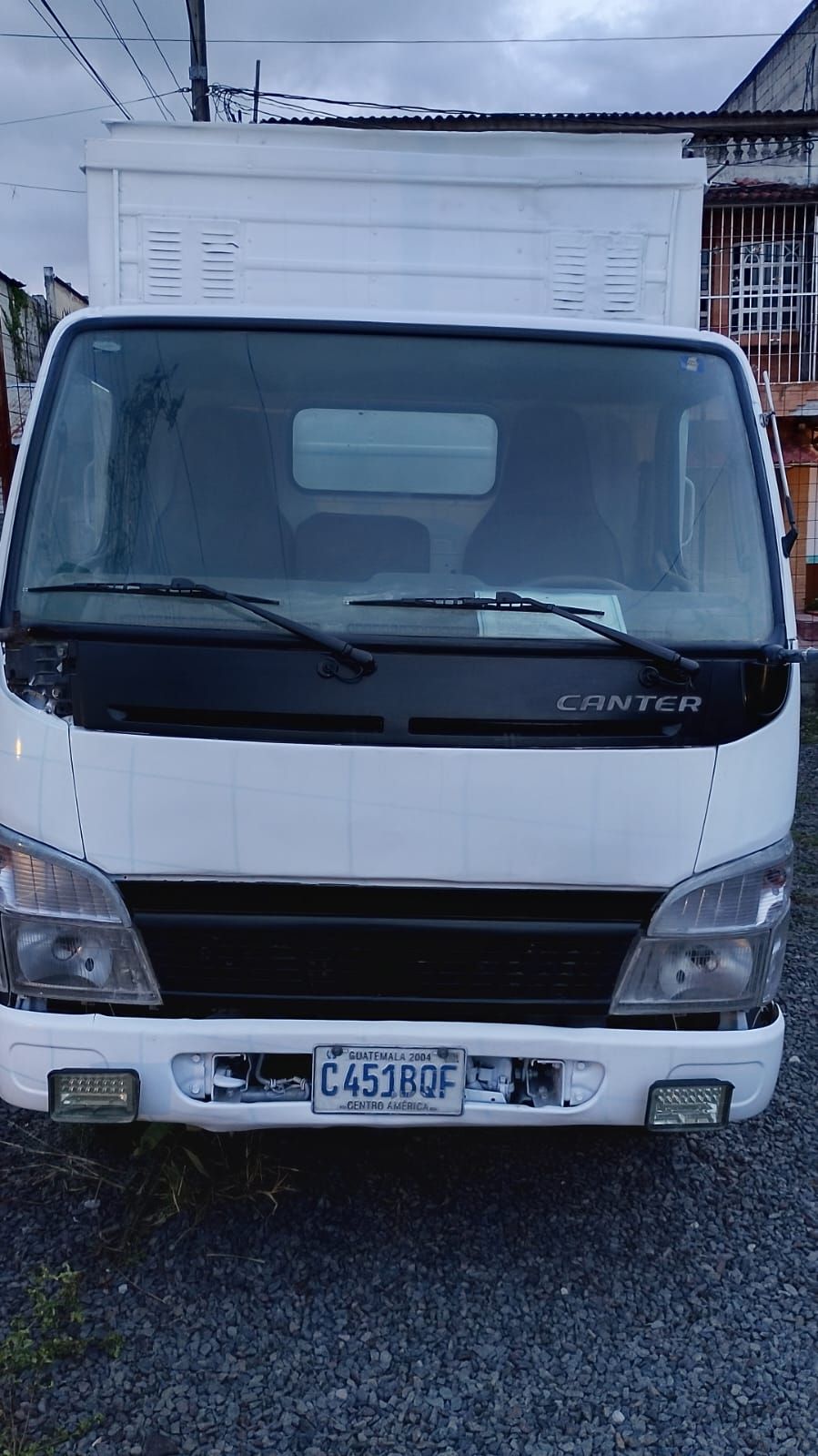 MITSUBISHI FUSO CANTER - 2011                                        