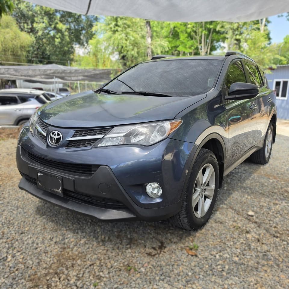 TOYOTA RAV-4 - 2014                                        