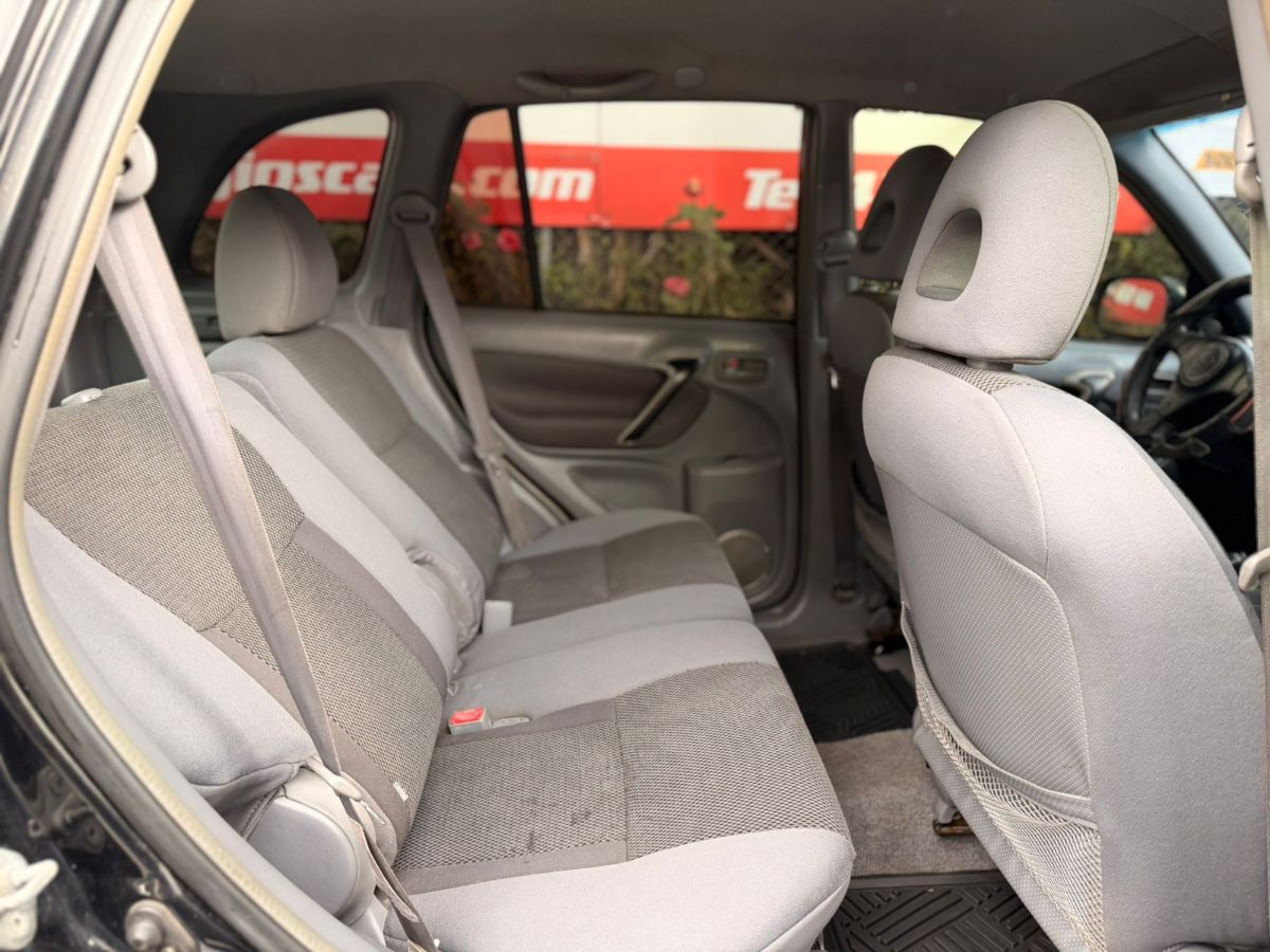 TOYOTA RAV 4 - 2002                                        