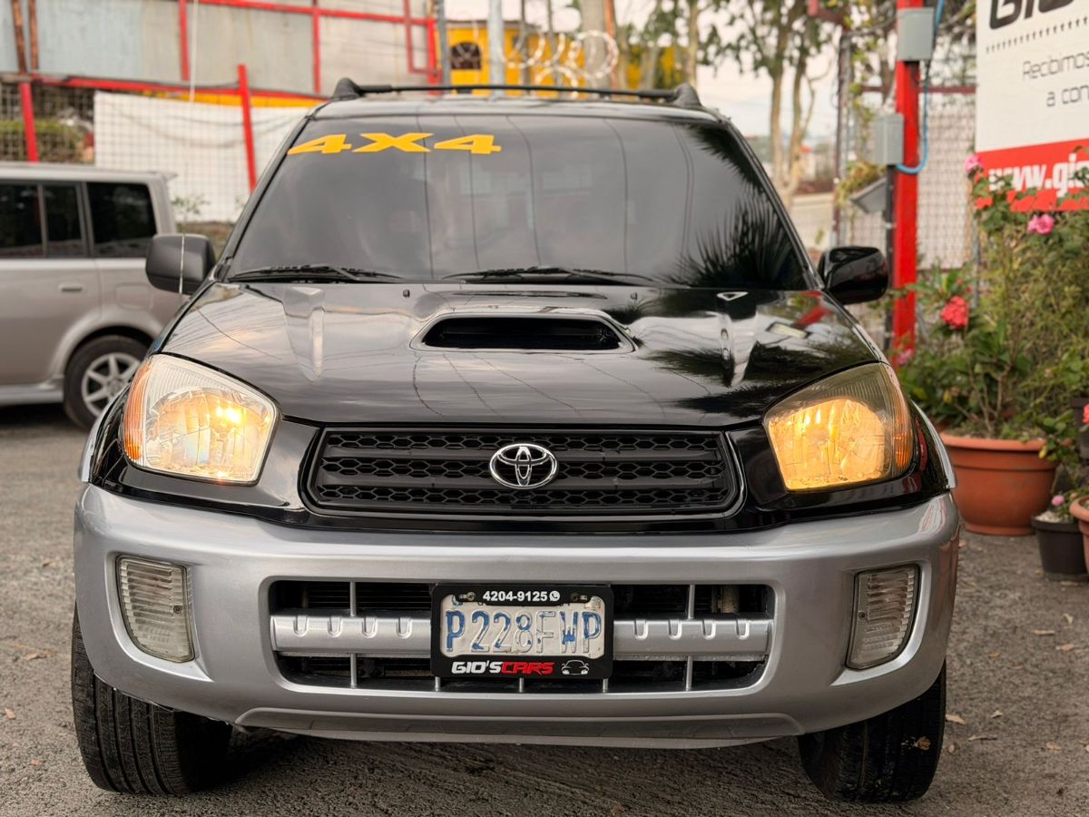 TOYOTA RAV 4 - 2002                                        