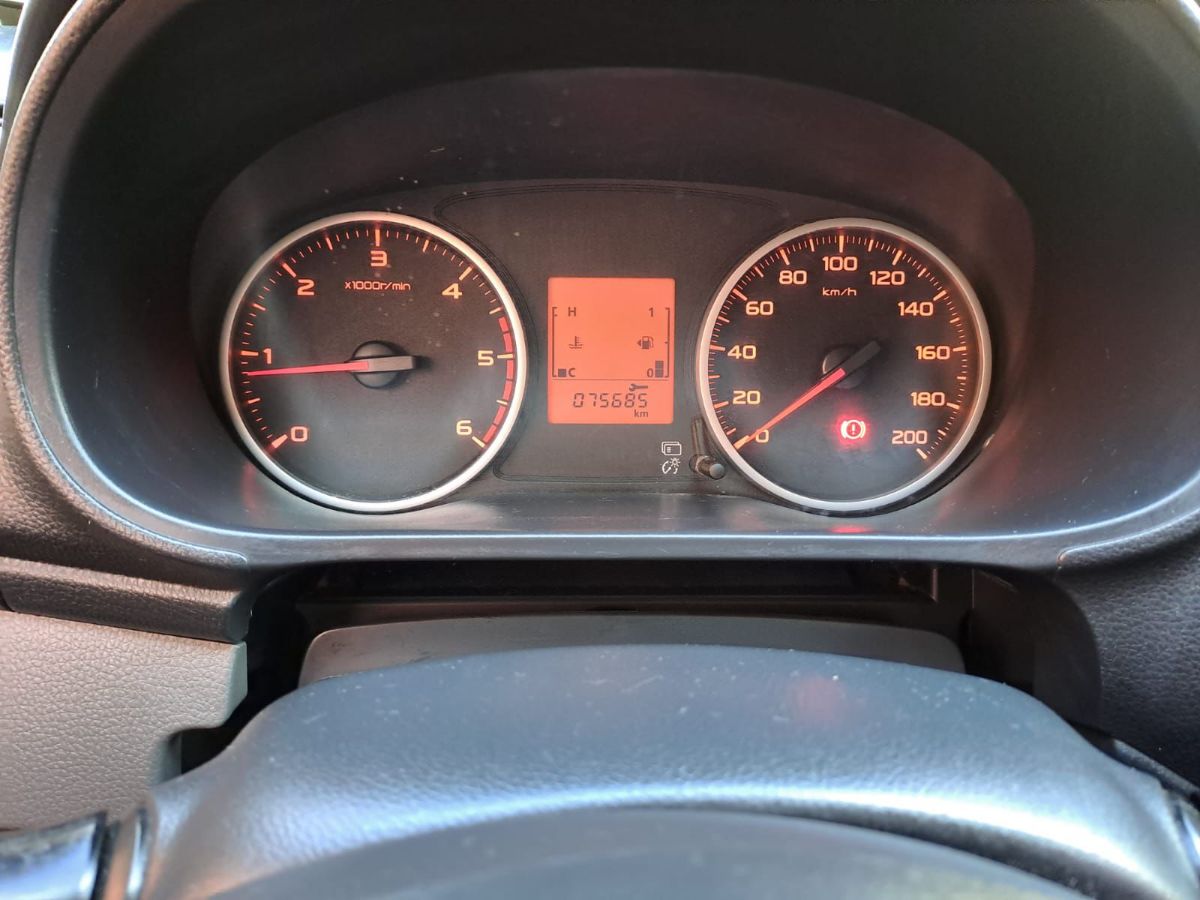 MITSUBISHI L200 - 2017                                        