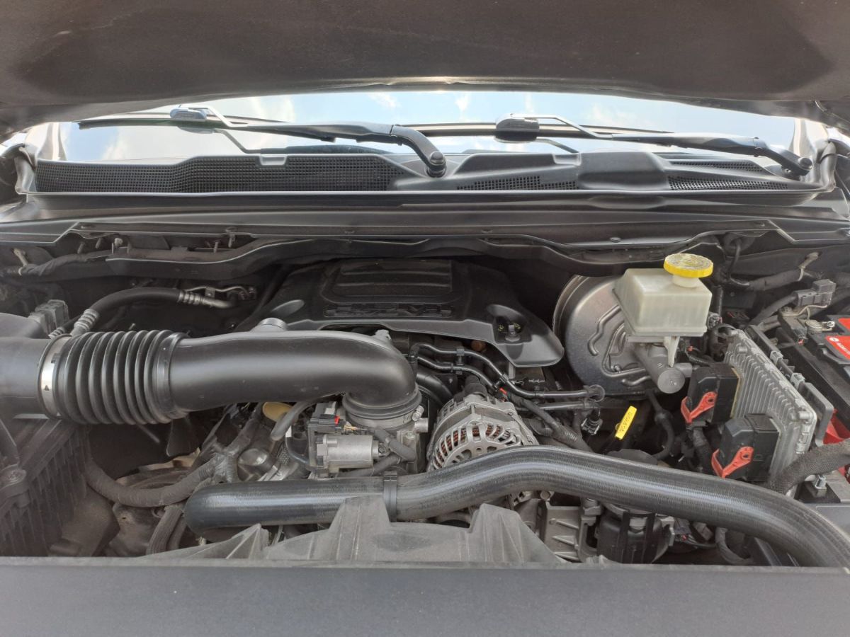 DODGE RAM 1500 - 2020                                        