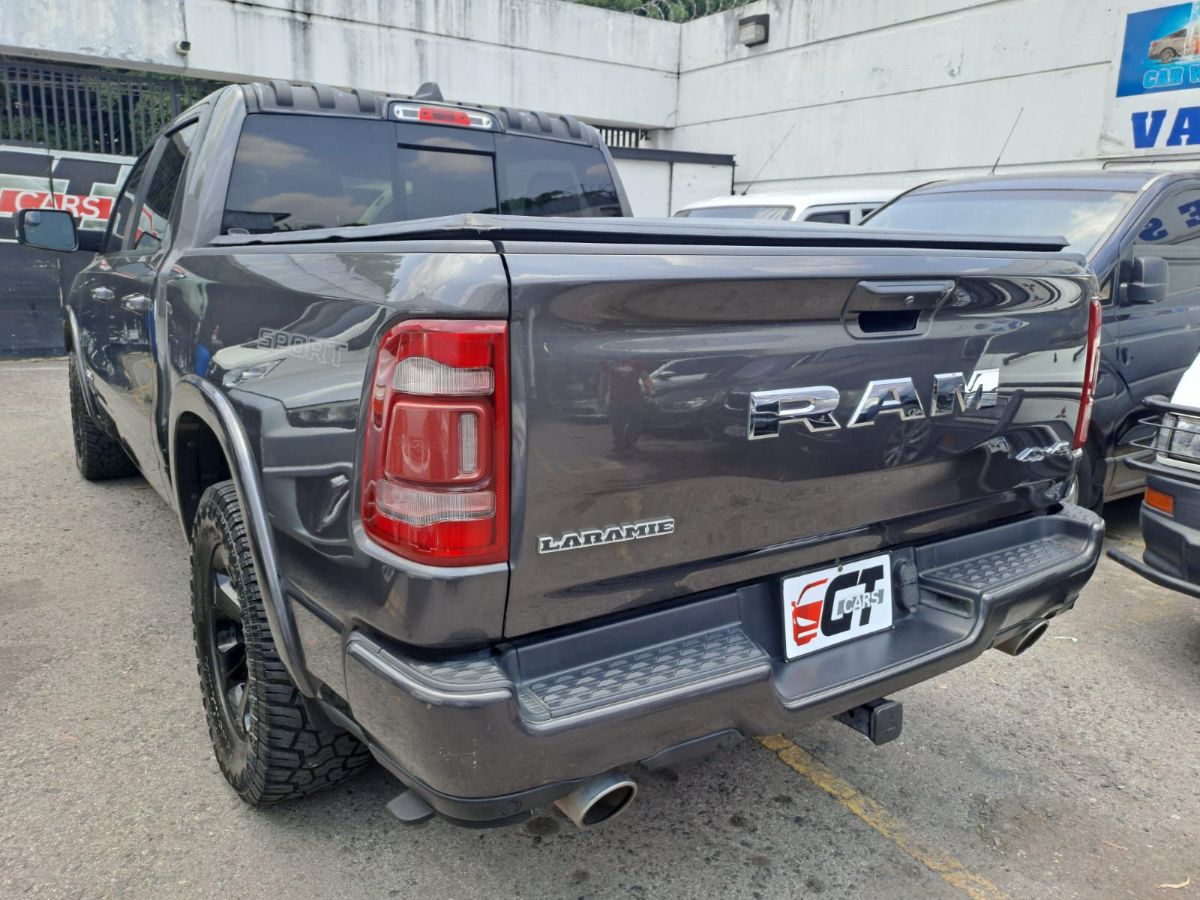 DODGE RAM 1500 - 2020                                        
