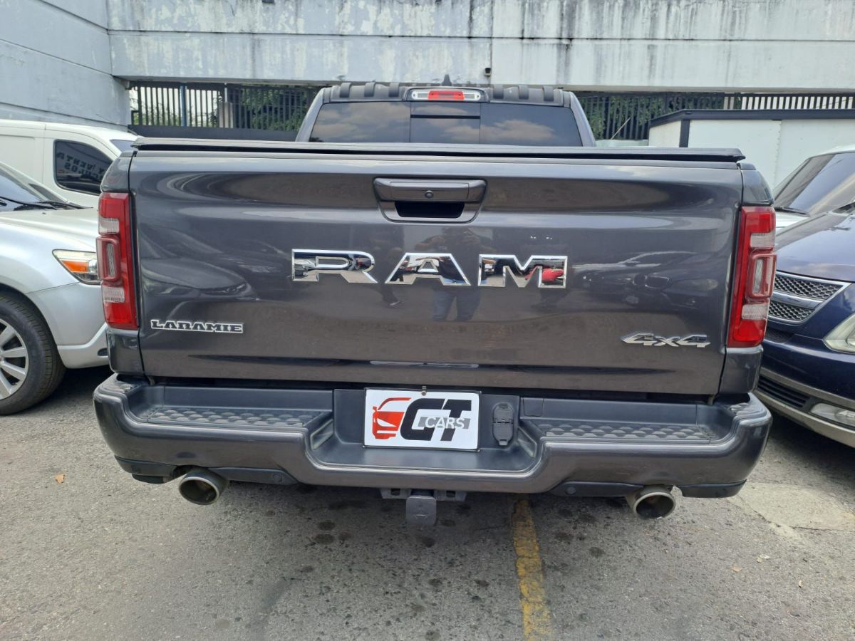 DODGE RAM 1500 - 2020                                        