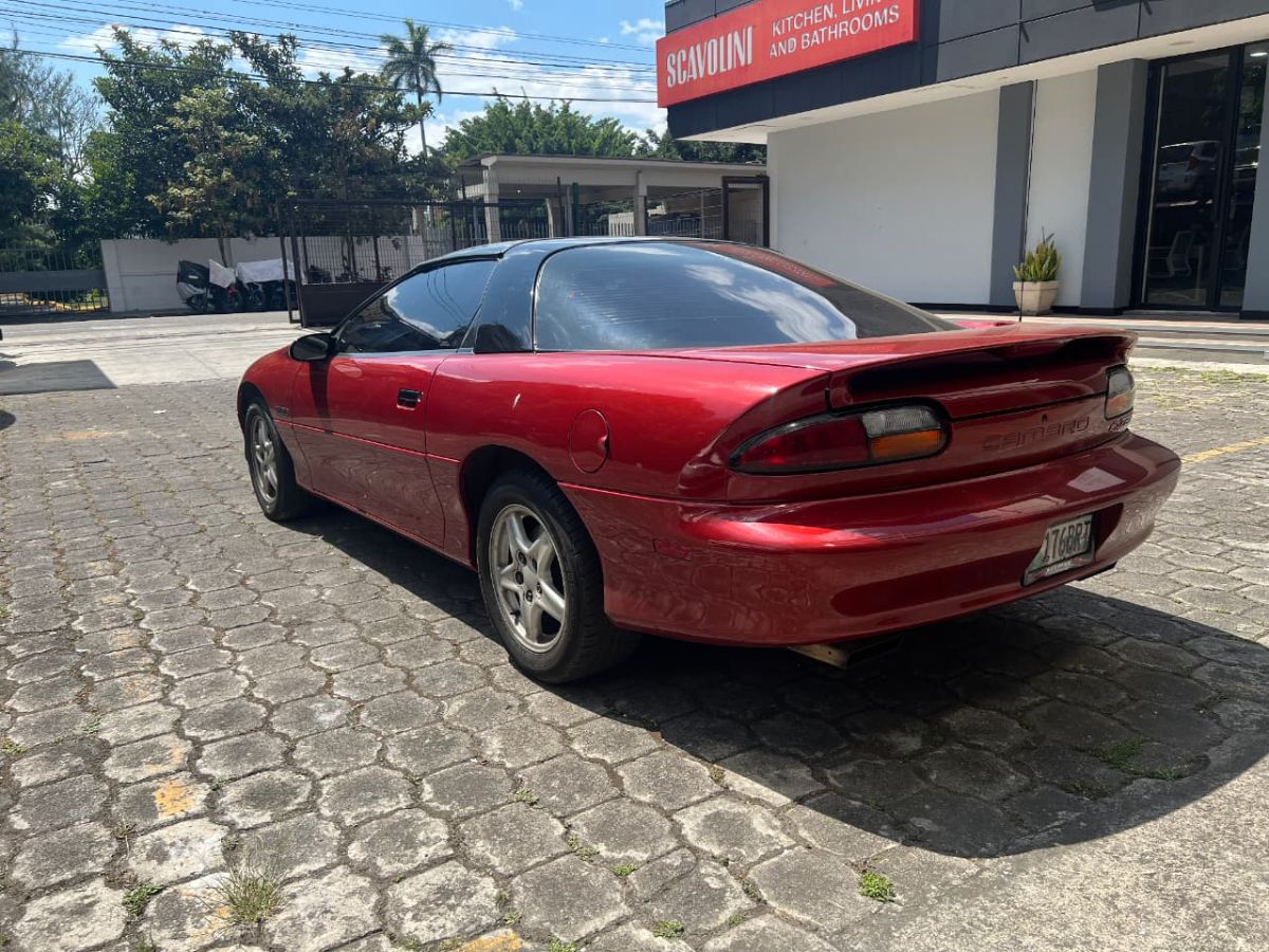 CHEVROLET CAMARO - 1997                                        