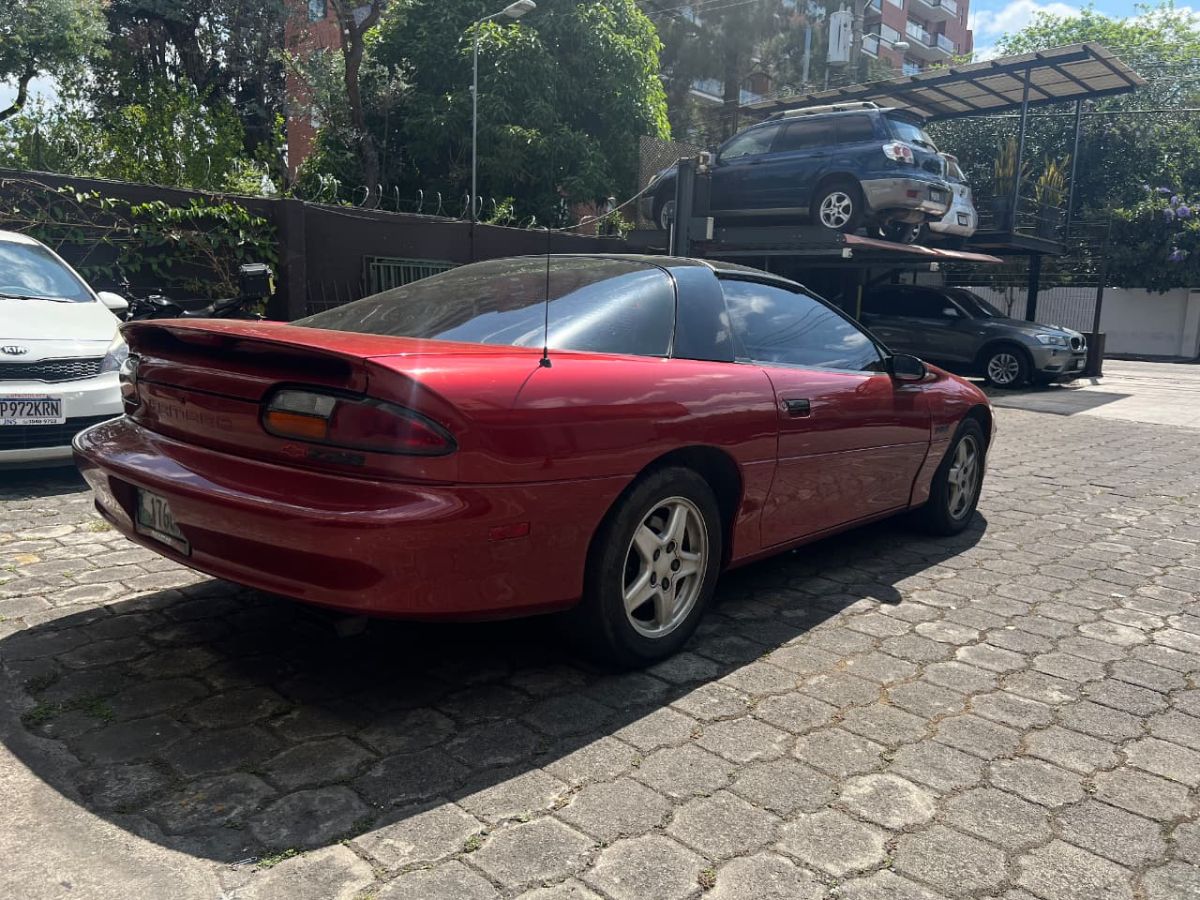 CHEVROLET CAMARO - 1997                                        