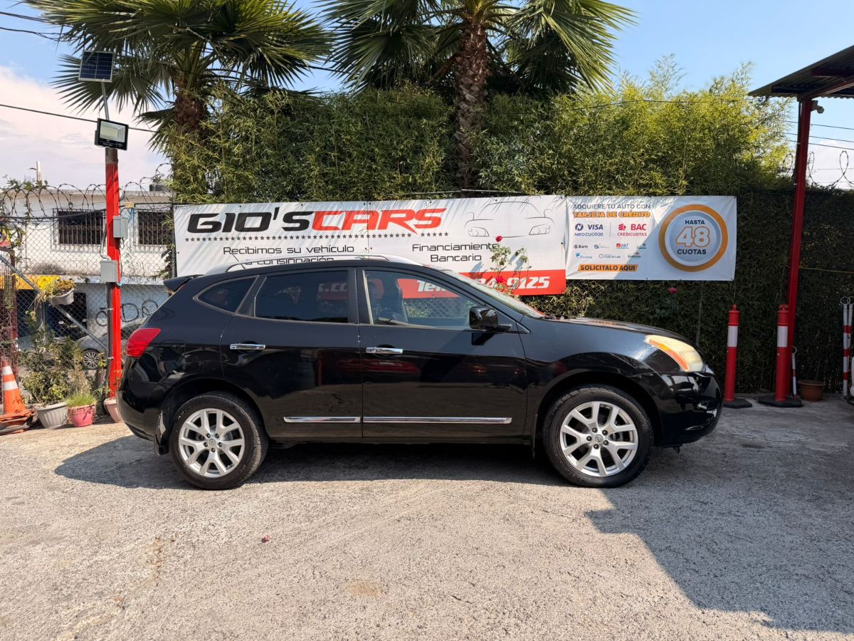 NISSAN ROGUE - 2013                                        