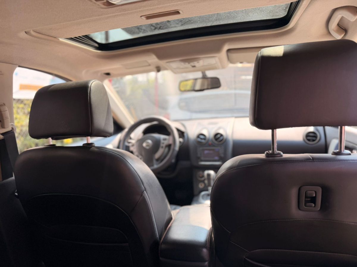 NISSAN ROGUE - 2013                                        