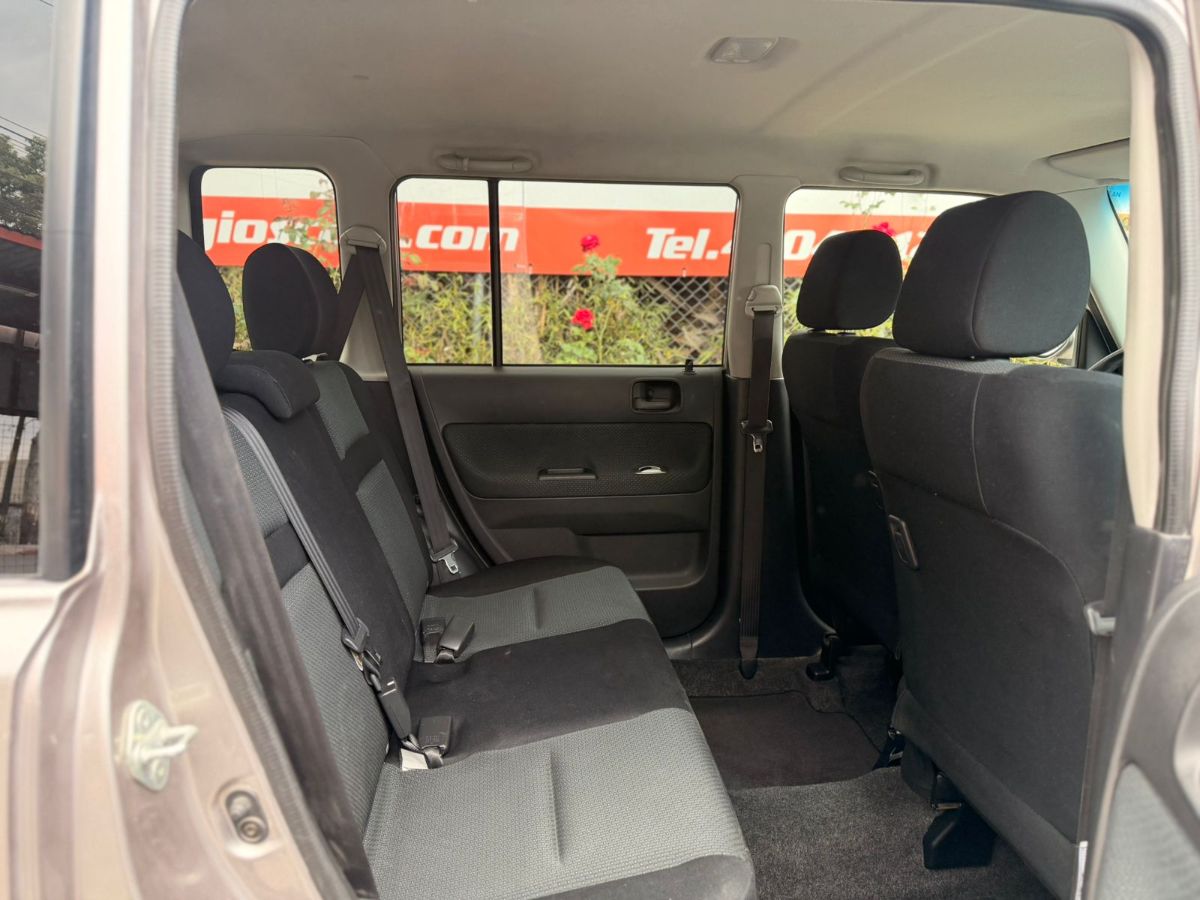 TOYOTA SCION XB - 2006                                        