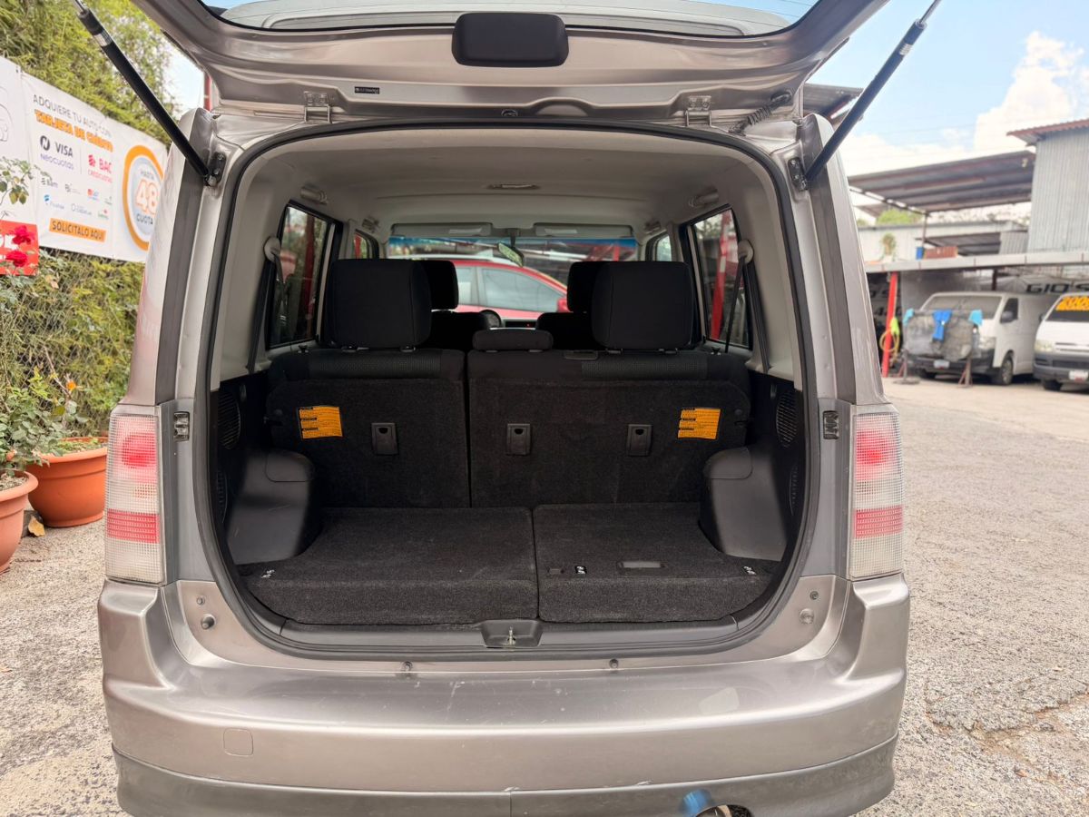 TOYOTA SCION XB - 2006                                        