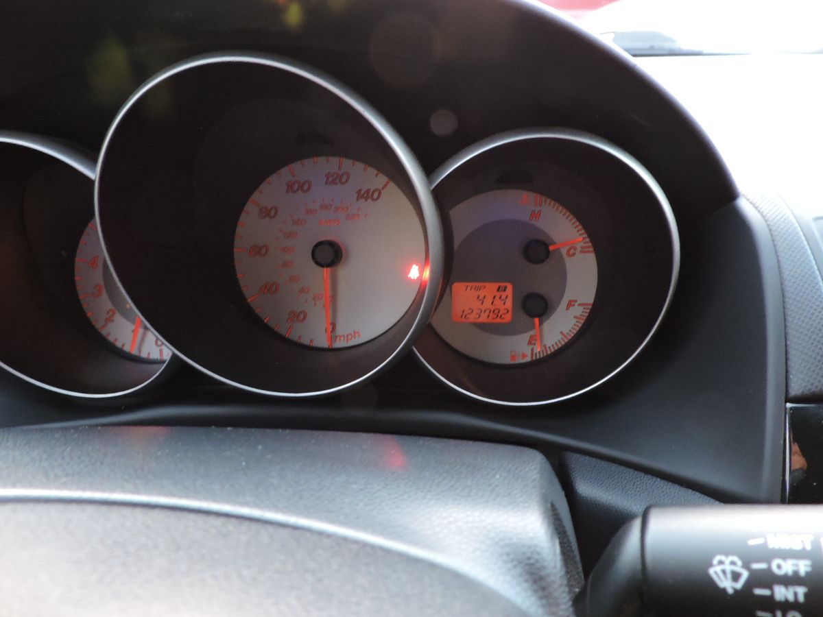 MAZDA 3 - 2008                                        