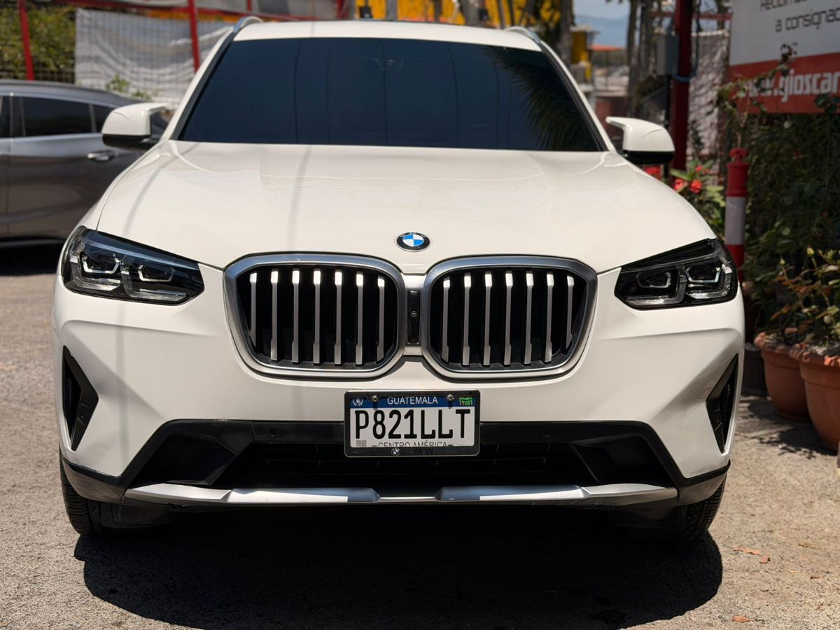 BMW X3 - 2023                                        