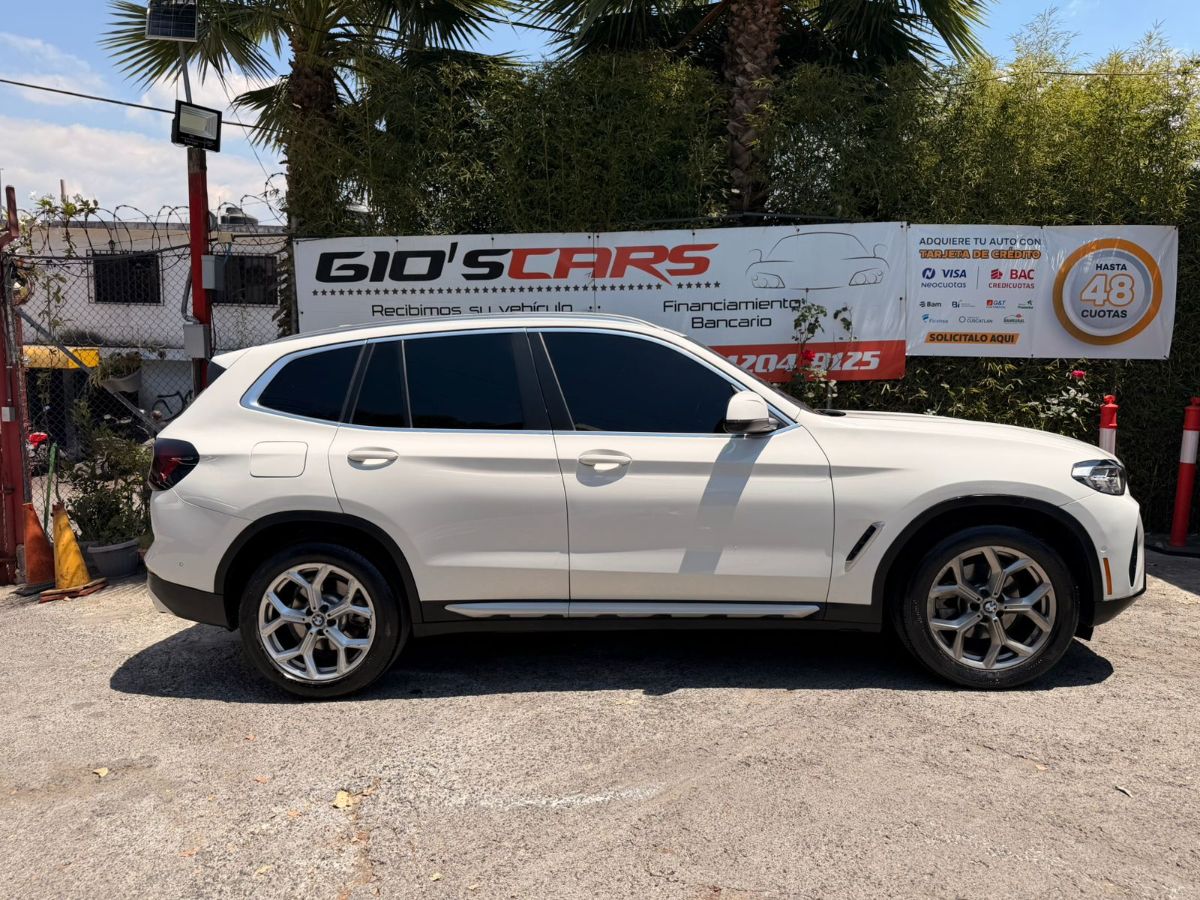 BMW X3 - 2023                                        