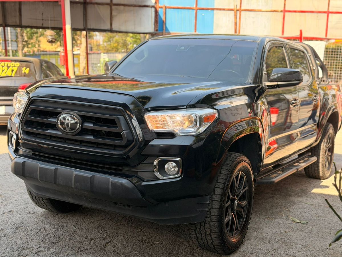 TOYOTA TACOMA - 2020                                        