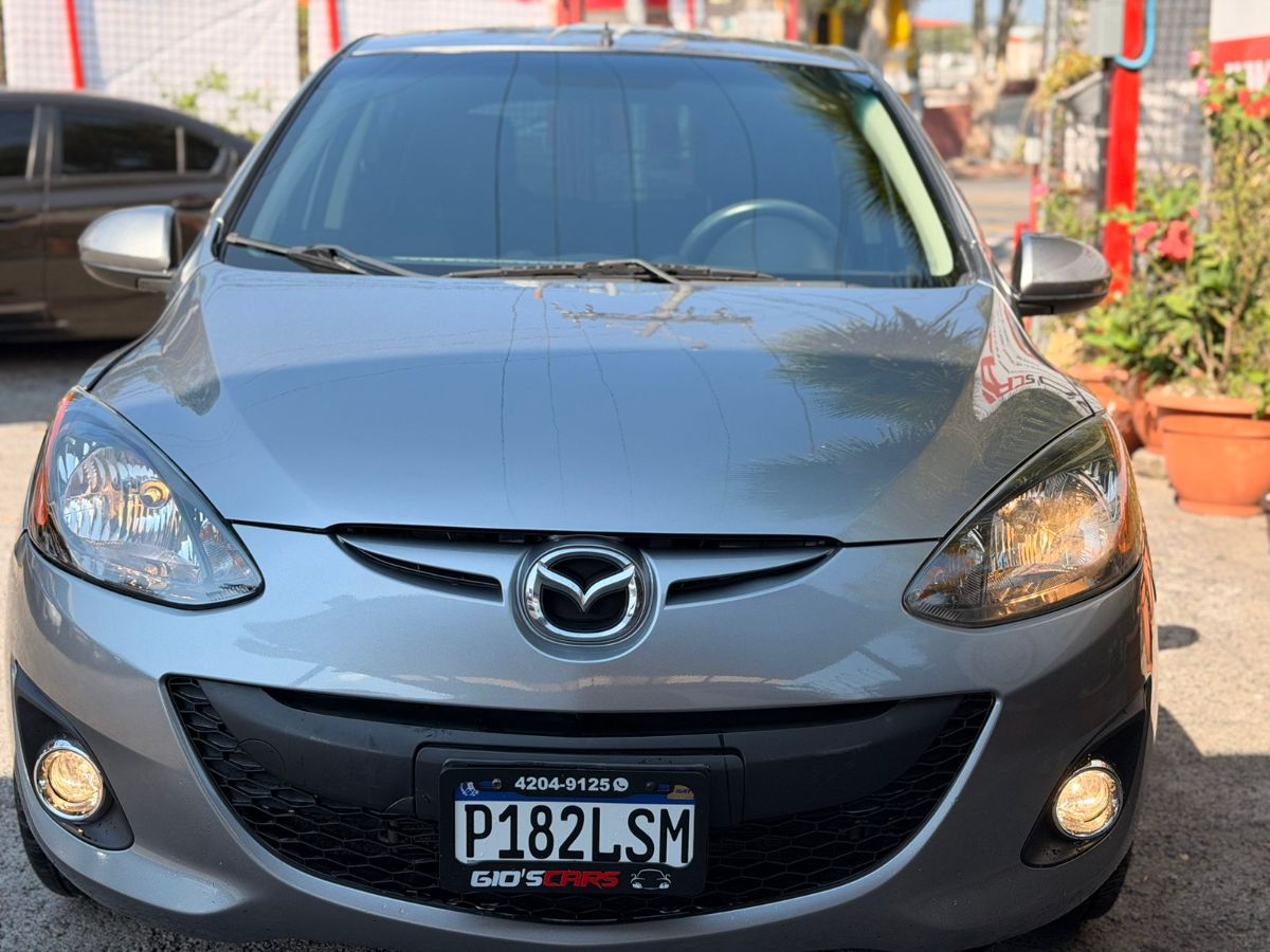MAZDA 2 - 2014                                        
