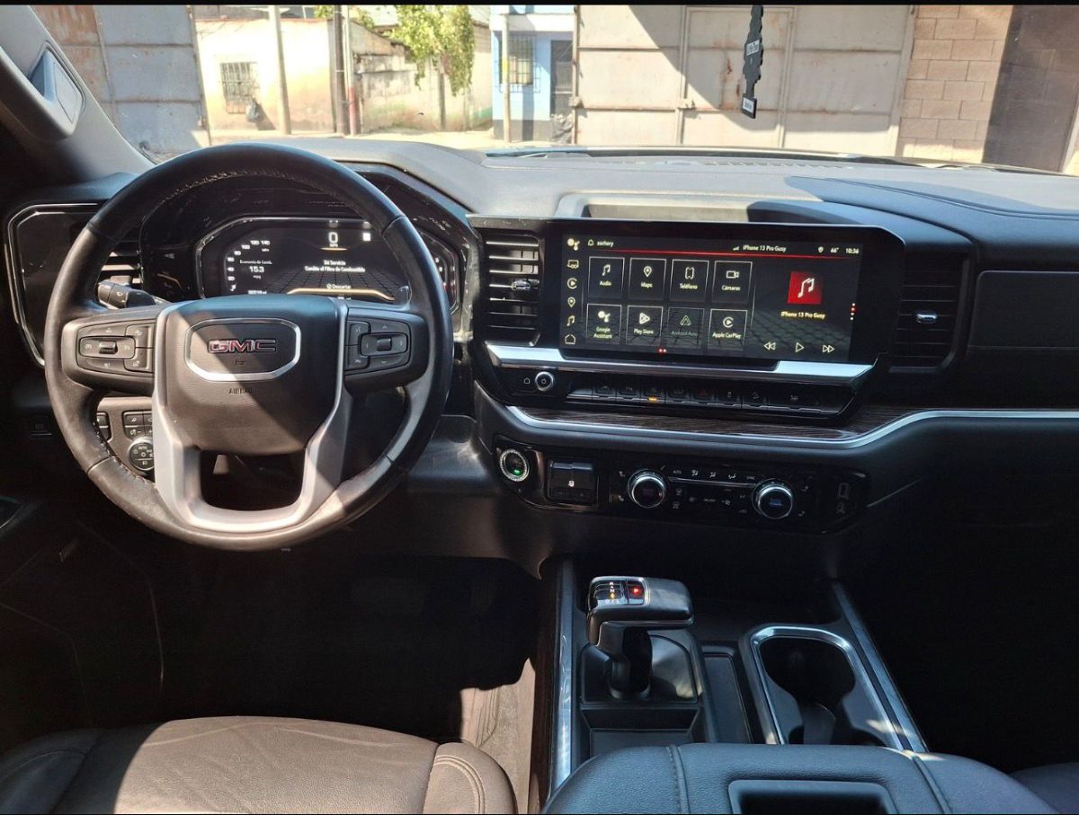 GMC  SIERRA - 2022                                        