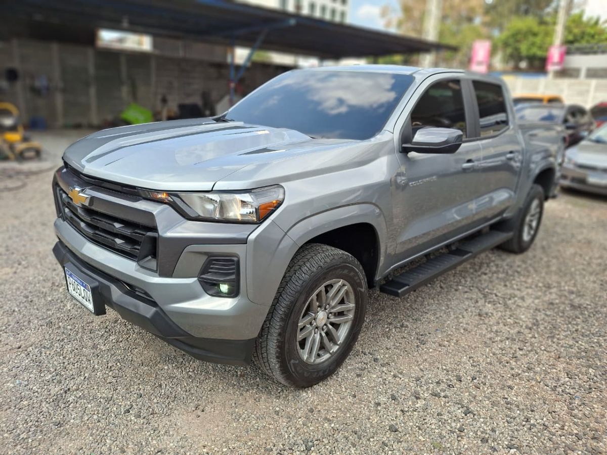 CHEVROLET COLORADO - 2023                                        