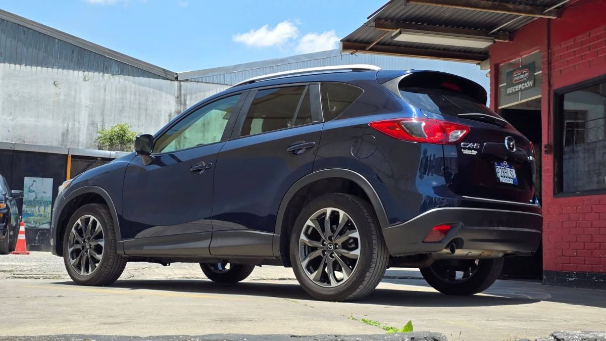 MAZDA CX-5 GRAND TOURING - 2016                                        