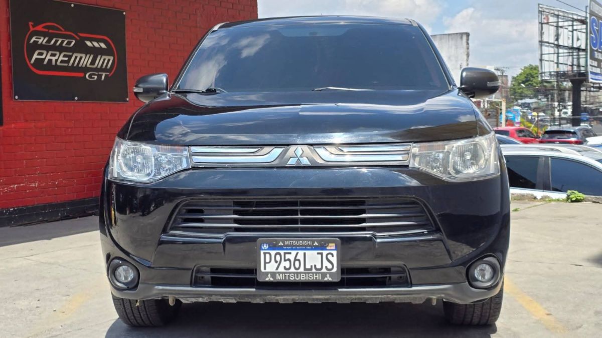MITSUBISHI outlander - 22014                                        