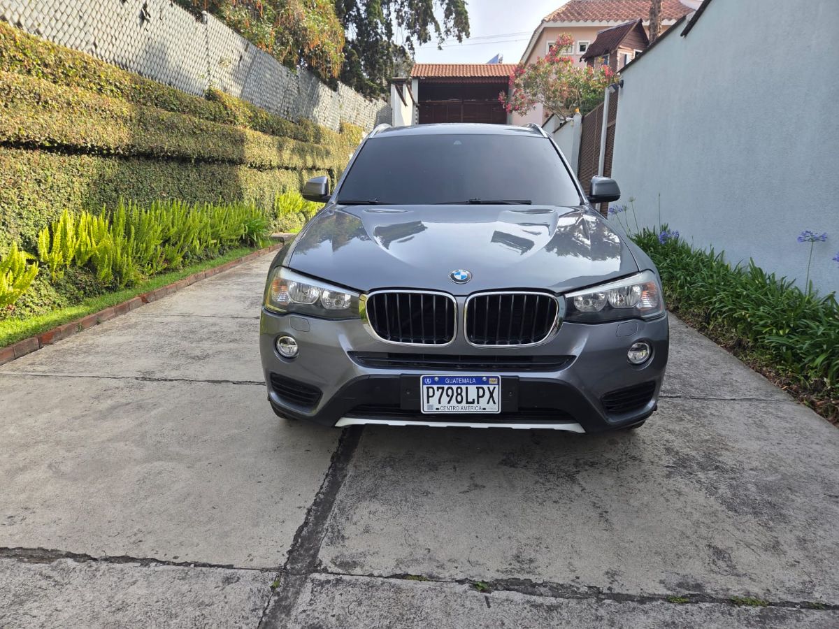 BMW X3 - 2016                                        
